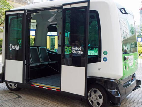 EasyMile推出升級(jí)版EZ10無(wú)人駕駛公交車，可實(shí)現(xiàn)自動(dòng)駕駛和環(huán)境監(jiān)測(cè)功能