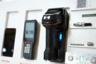 ?？禉C器人憑工業相機、視覺矩陣、讀碼器控制器閃耀 VisionChina2025