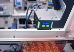 東集X4 AI工業(yè)讀碼器無(wú)懼鋰電生產(chǎn)環(huán)境，穩(wěn)定讀取各類DPM碼