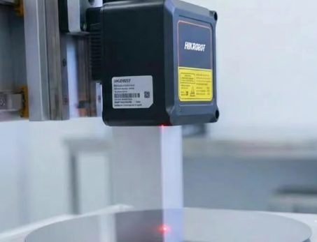 592kHz快速狂飆，海康機(jī)器人點(diǎn)激光位移傳感器實(shí)力登場(chǎng)